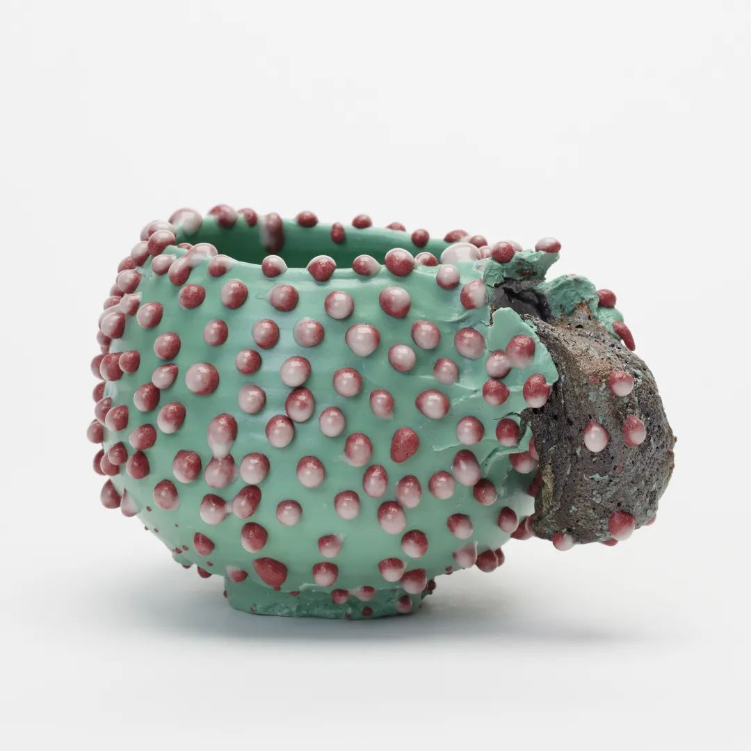 桑田卓郎：一只日式茶碗的爆裂与重构