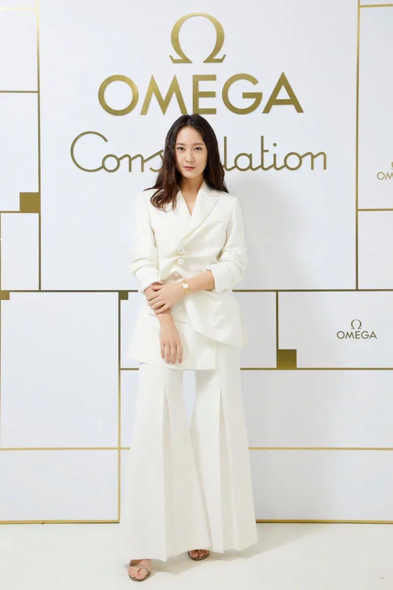 “佛系”营业两年的郑秀晶依旧无人能敌，十年合约到期的她如何选择？