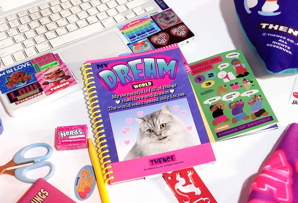 开学买好多本子,开学买个书包