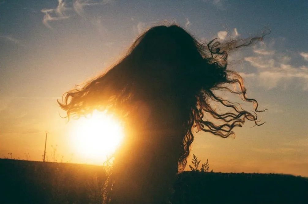 100种拍照片的姿势,10种拍摄技巧图新手必看