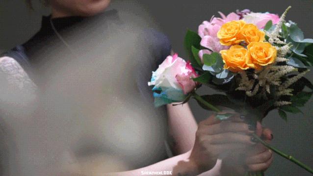 look娣卞湷瀹屾暣瑙嗛,娣卞湷look鑺卞簵