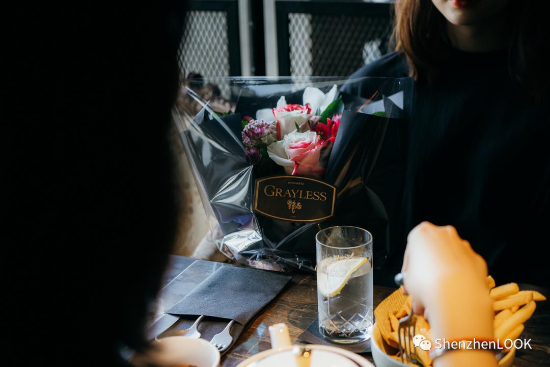 look娣卞湷瀹屾暣瑙嗛,娣卞湷look鑺卞簵