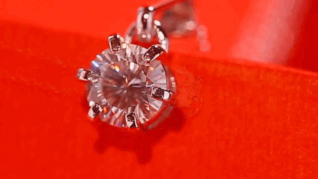 踢爆垄断全球的“钻石*局骗**”