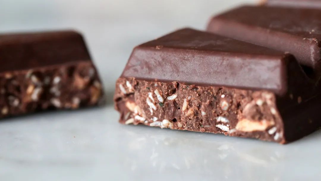 坚果黑巧燕麦谷物脆,坚果黑巧巧克力