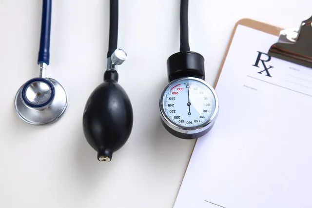 急性盆腔炎怎么治疗彻底,慢性盆腔炎急性发作的鉴别诊断