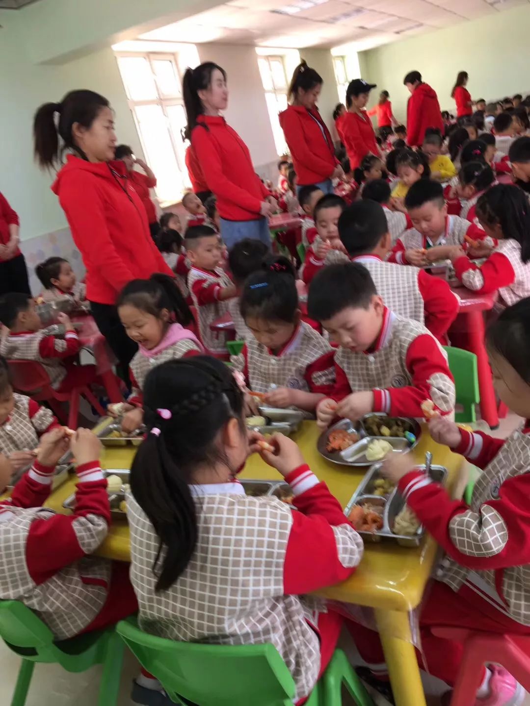 齐齐哈尔青少年宫报名现场,齐齐哈尔青少年宫幼儿园