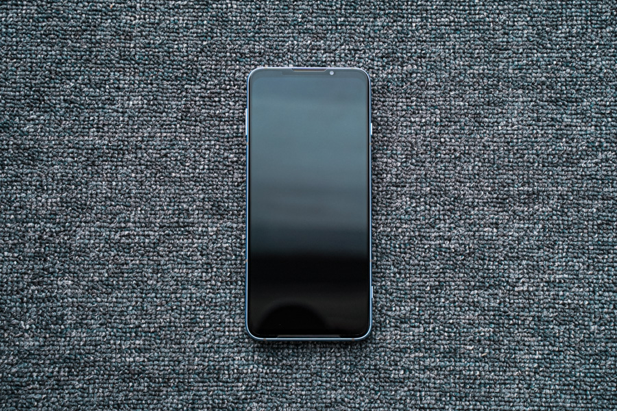 腾讯黑鲨游戏手机3S开箱：风格仍然鲜明，娱乐体验继续提升