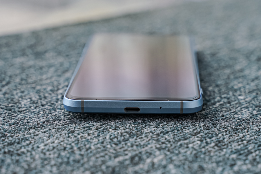 腾讯黑鲨游戏手机3S开箱：风格仍然鲜明，娱乐体验继续提升