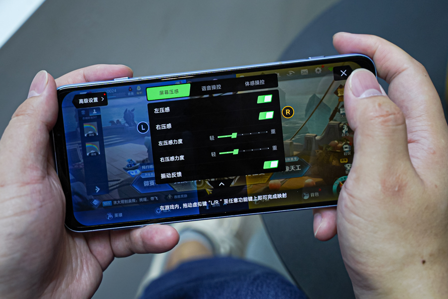 腾讯黑鲨游戏手机3S开箱：风格仍然鲜明，娱乐体验继续提升