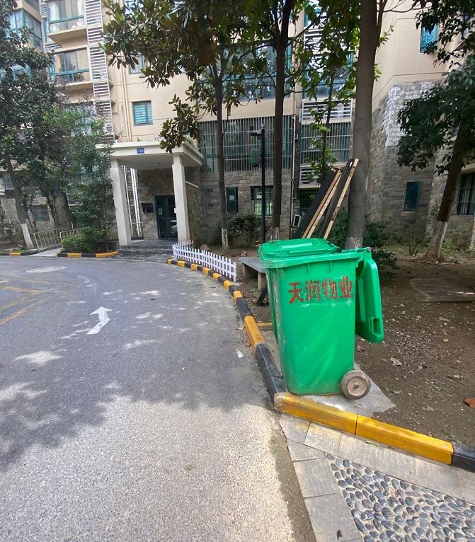 南京主城区300万学区房环境好,名校地铁周边房子升值空间大吗