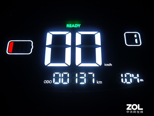 雅迪电动车冠能m9测评,雅迪冠能m8深度评测