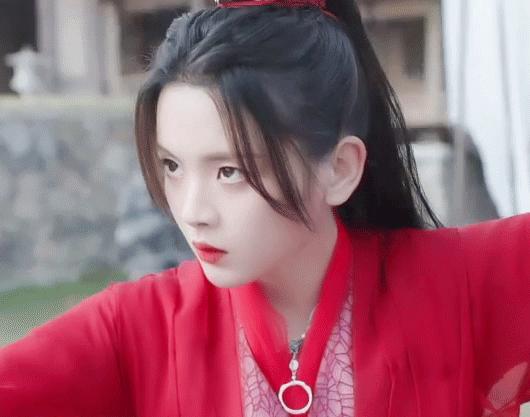 95后小花古装扮相最美的,95后小花作品