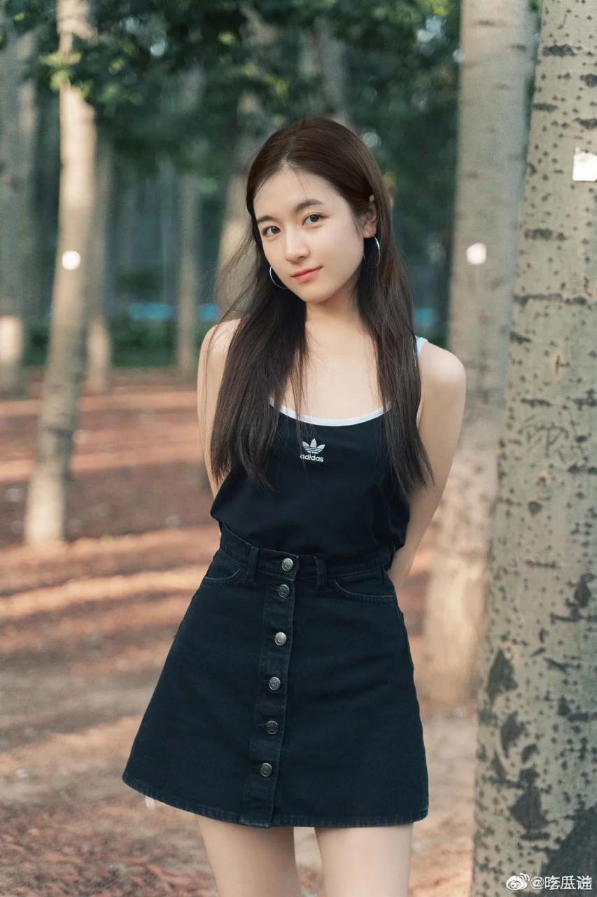 95后小花古装扮相最美的,95后小花作品