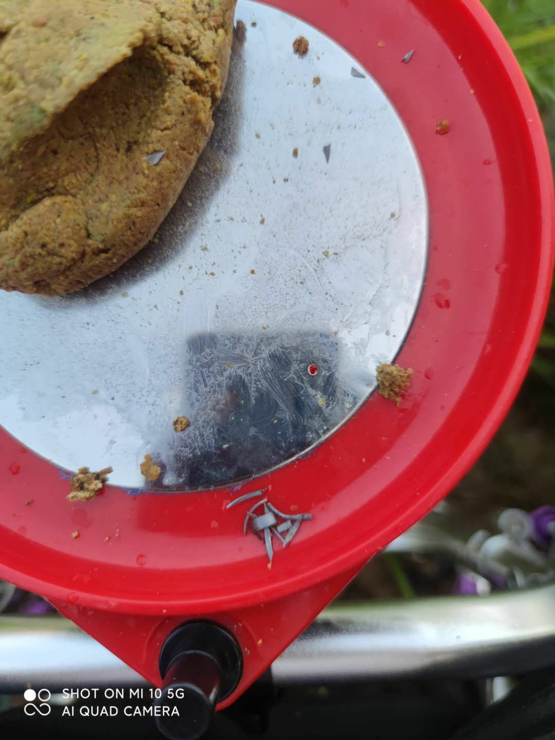 水底暗草多怎么解决,水底暗草多如何垂钓