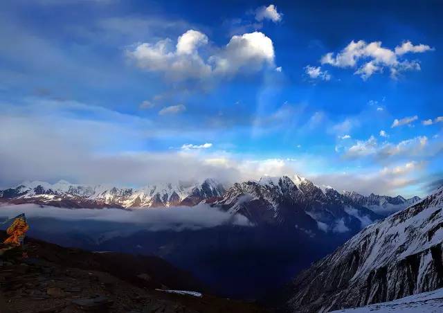 7-8月份甘孜旅游最佳地方,正是赏景好时节