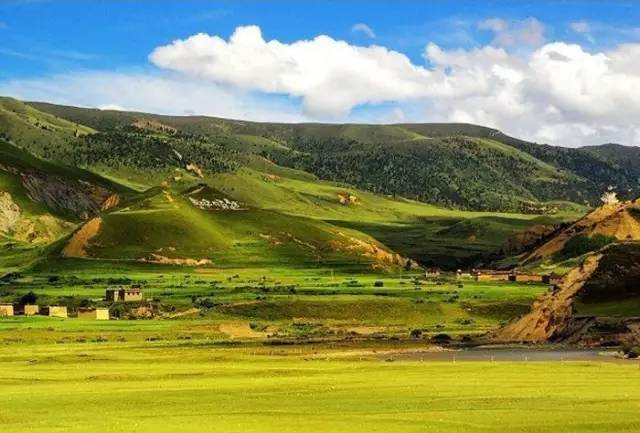 7-8月份甘孜旅游最佳地方,正是赏景好时节