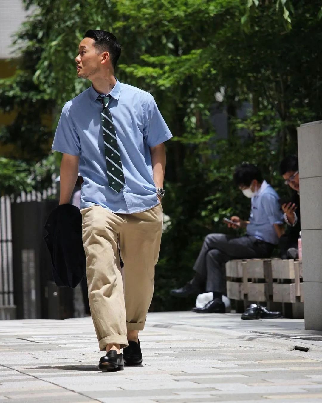 想找个爱打扫卫生的男人,想找一个干净的人