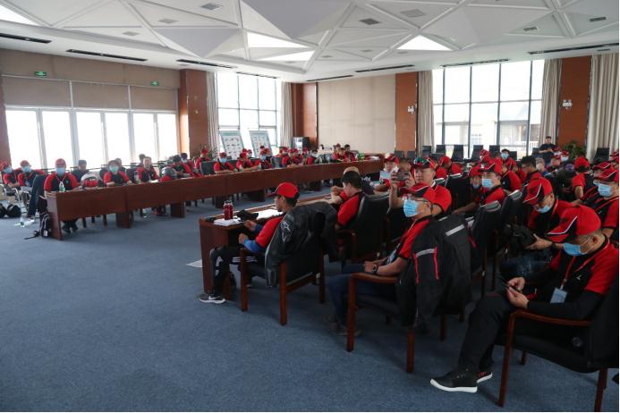 跟我们，到重启摩托生活的西安走一走