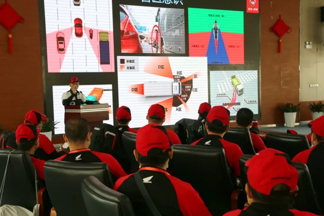 跟我们，到重启摩托生活的西安走一走