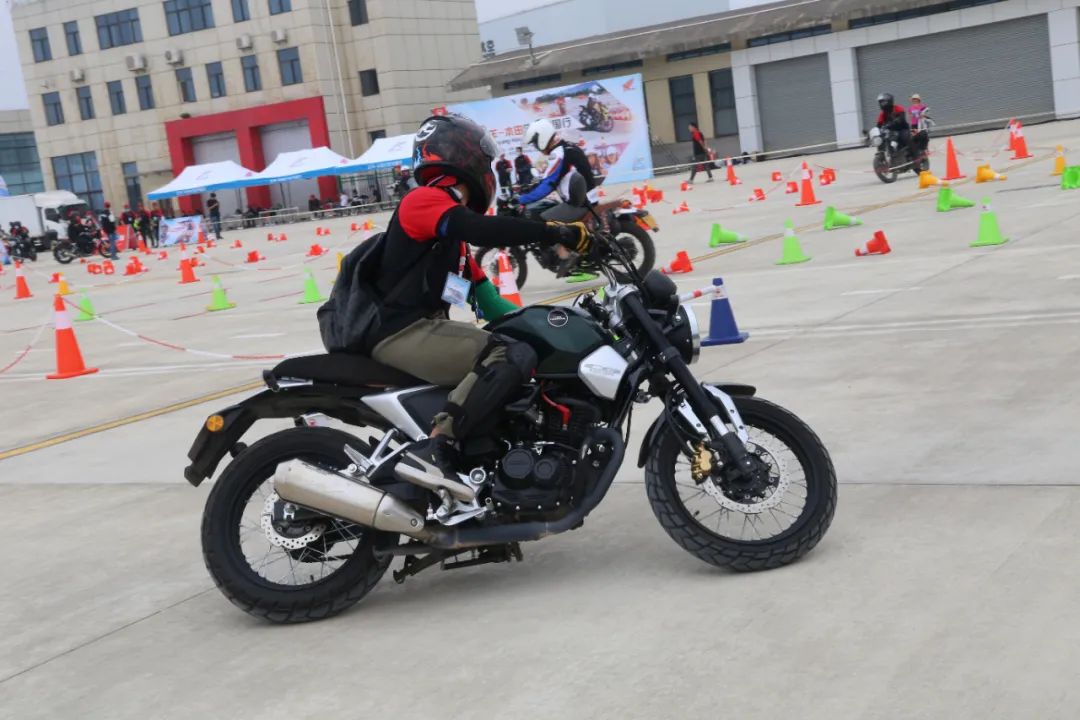 跟我们，到重启摩托生活的西安走一走