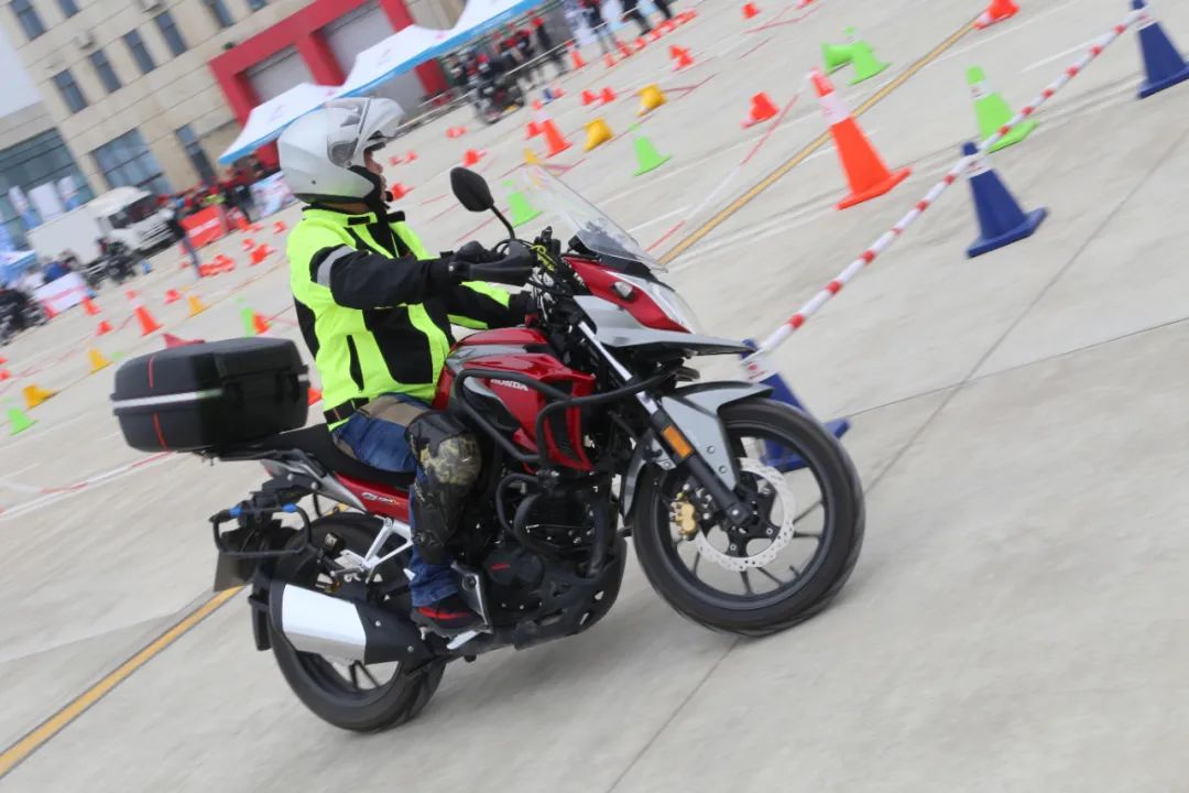 跟我们，到重启摩托生活的西安走一走