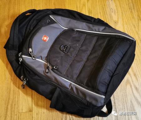 开抢：为了给娃选个好书包，真是费了老大的劲