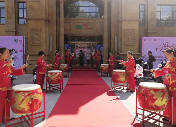 四季变幻,唯爱永恒,盛世开元“花开盛世”主题宴会升级了