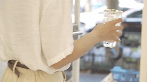 中山北路新开纯白“浪漫满屋”，好口味的千层甜品店，价格仅占某网红L家½…