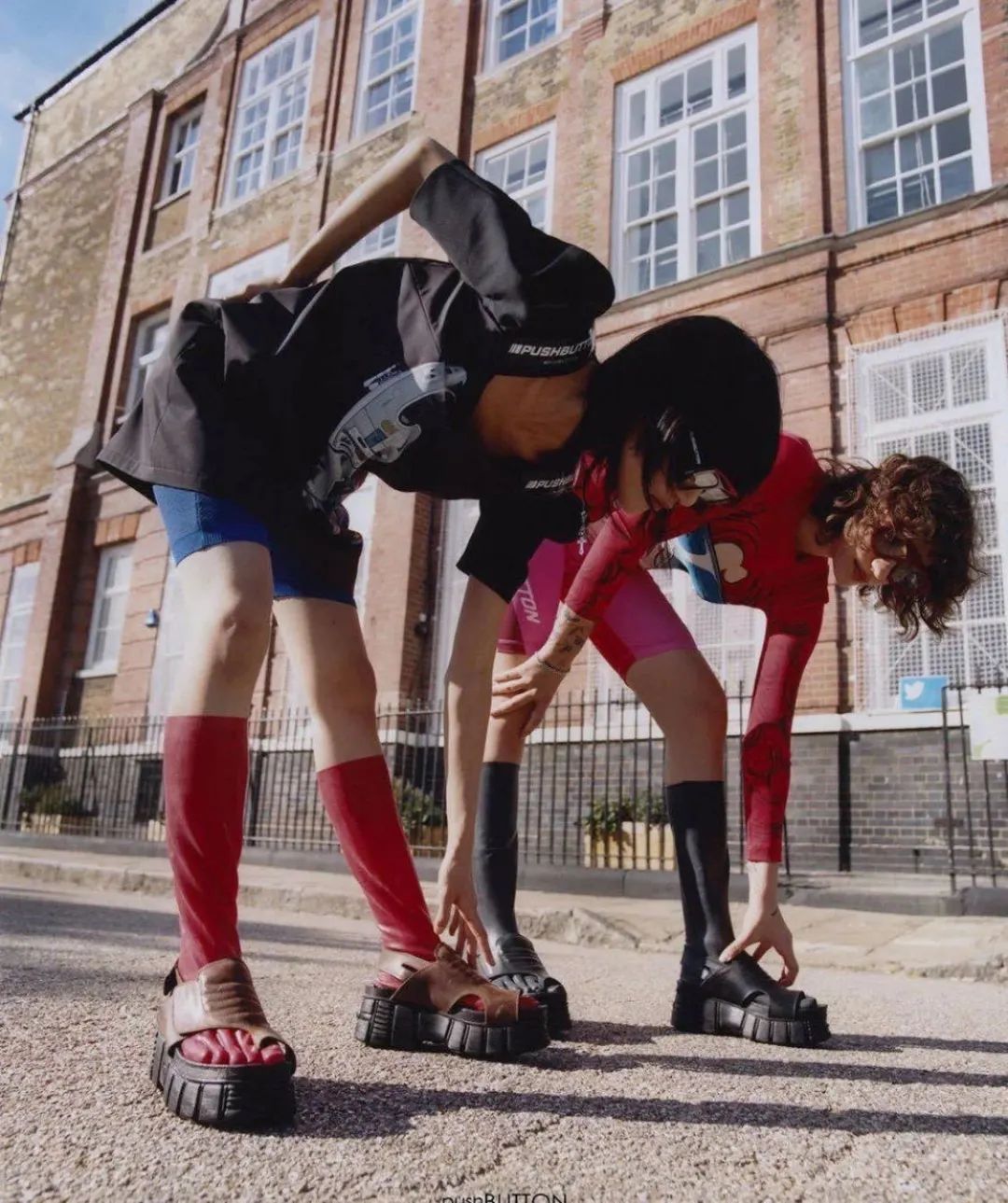 人人在线、万物互联的今天,我们为什么还要去逛买手店