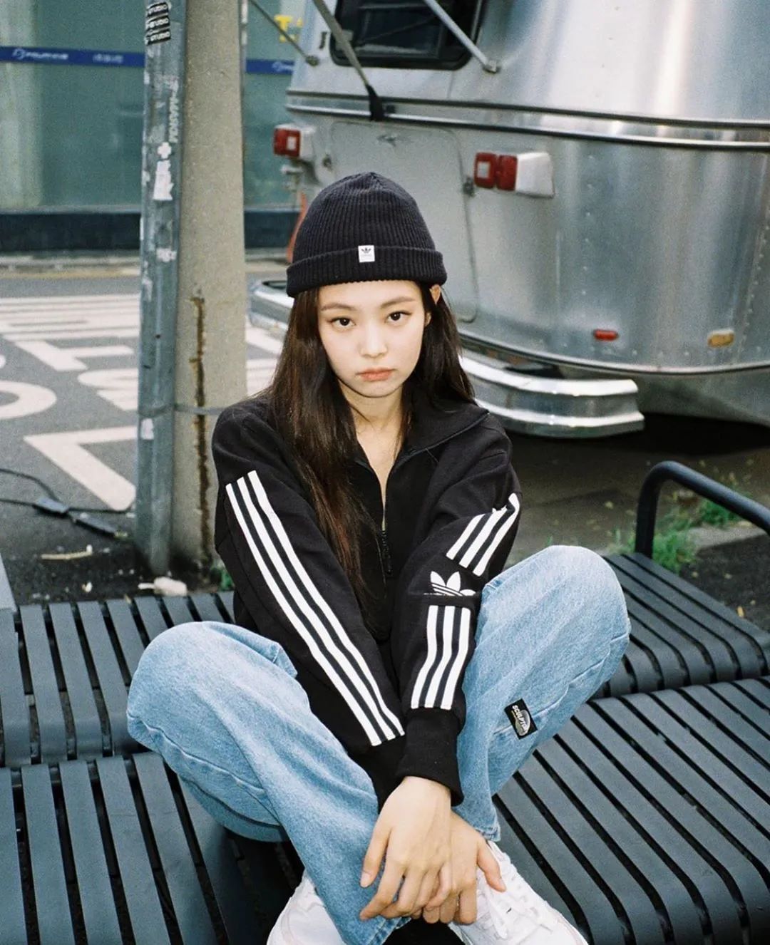 jennie凭什么被称为人间香奈儿,jennie身材五五分人间香奈儿