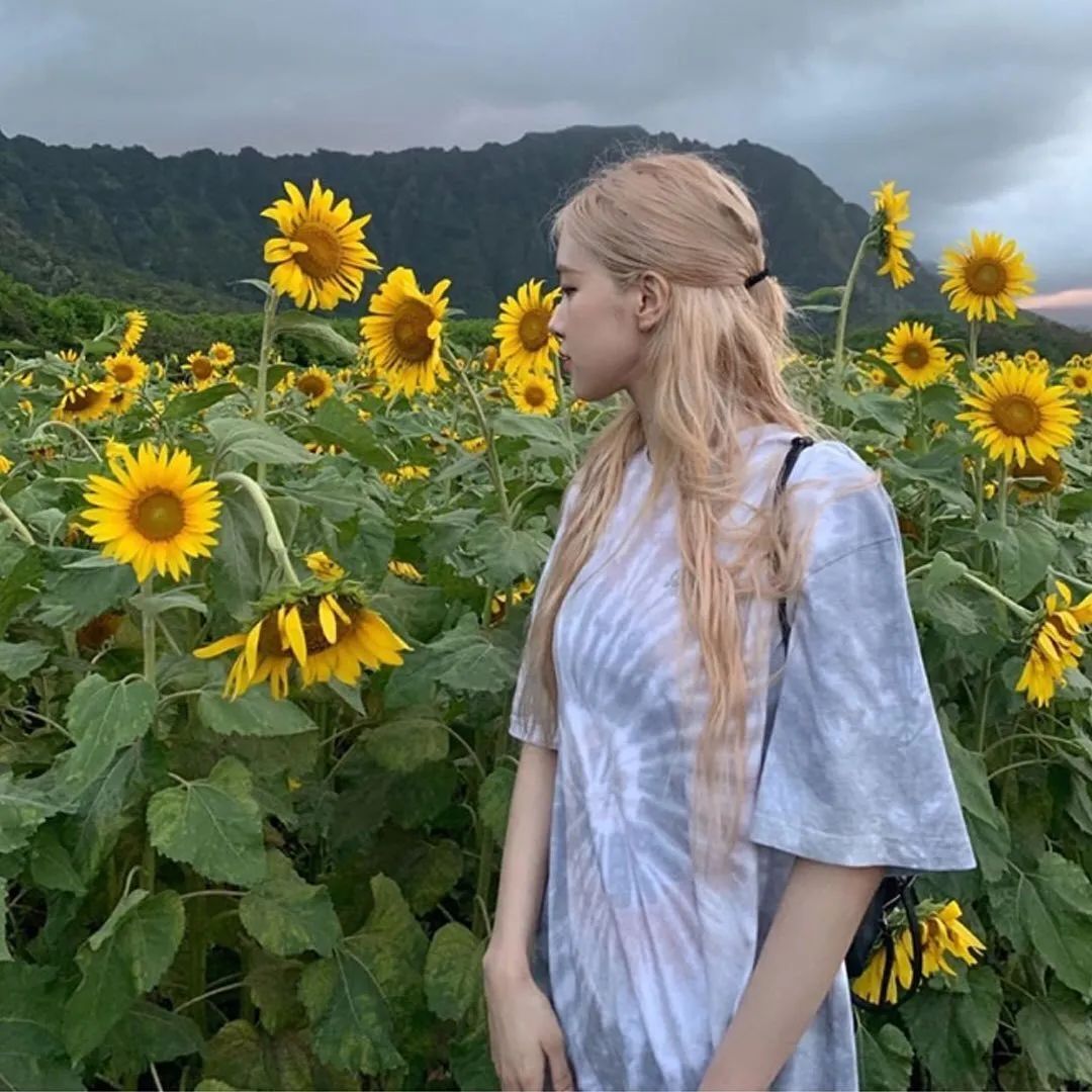 jennie凭什么被称为人间香奈儿,jennie身材五五分人间香奈儿