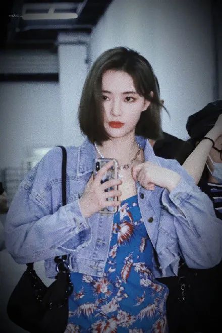 jennie凭什么被称为人间香奈儿,jennie身材五五分人间香奈儿