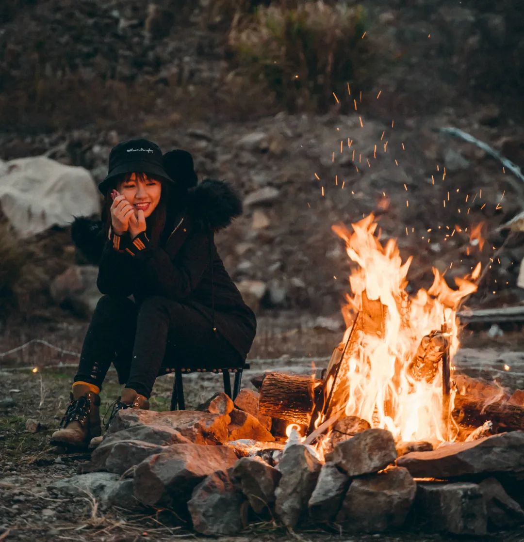 让我们一起去露营一起快乐,与你一起去露营