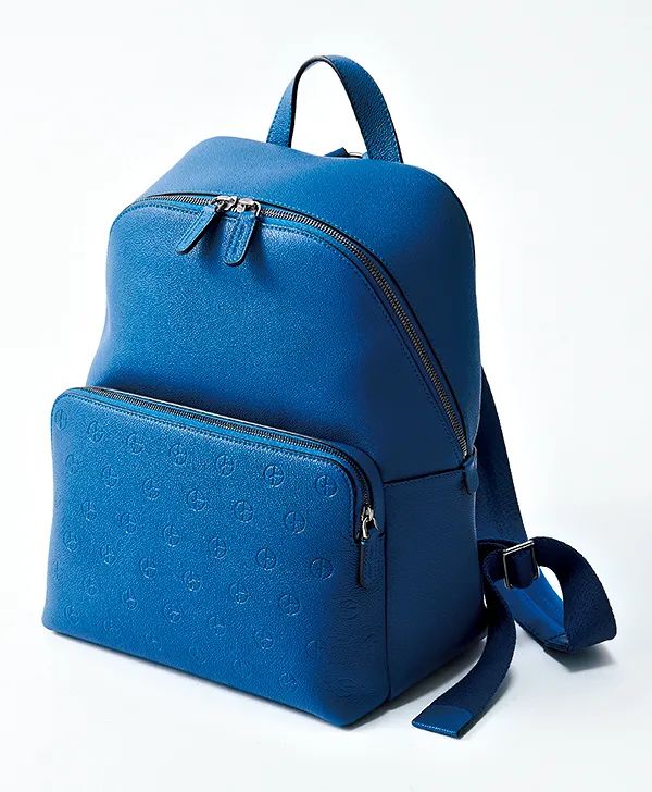 不只是实用,双肩包更要“玩出彩”