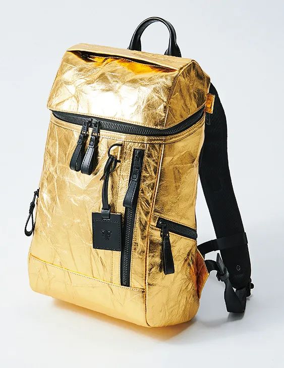 不只是实用,双肩包更要“玩出彩”