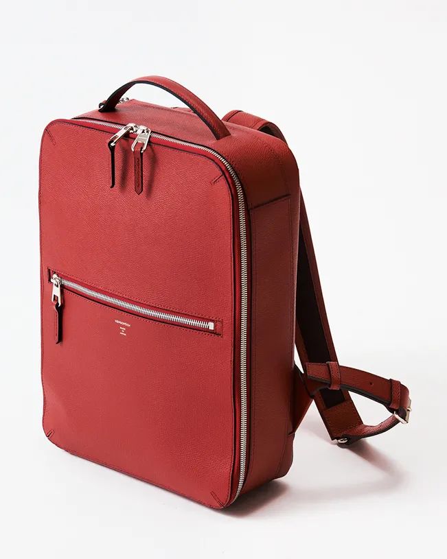 不只是实用,双肩包更要“玩出彩”