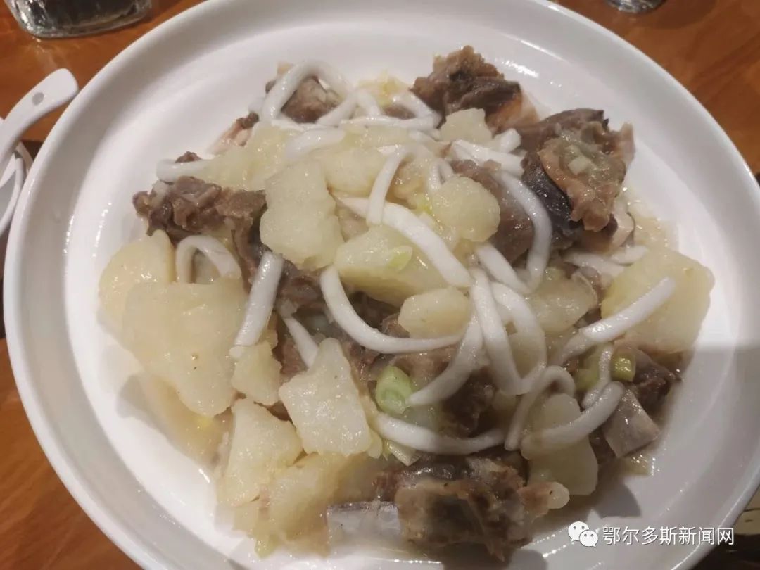 准格尔旗沙圪堵镇羊肉,内蒙古准格尔旗羊肉