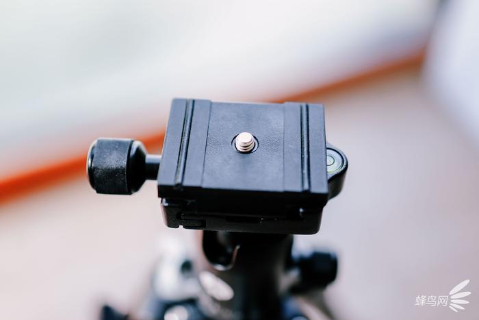 曼富图element碳纤维,曼富图element系列三脚架怎么样