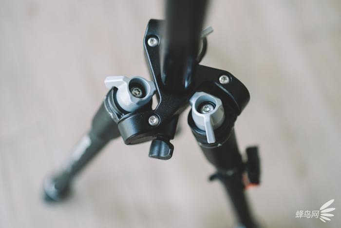 曼富图element碳纤维,曼富图element系列三脚架怎么样