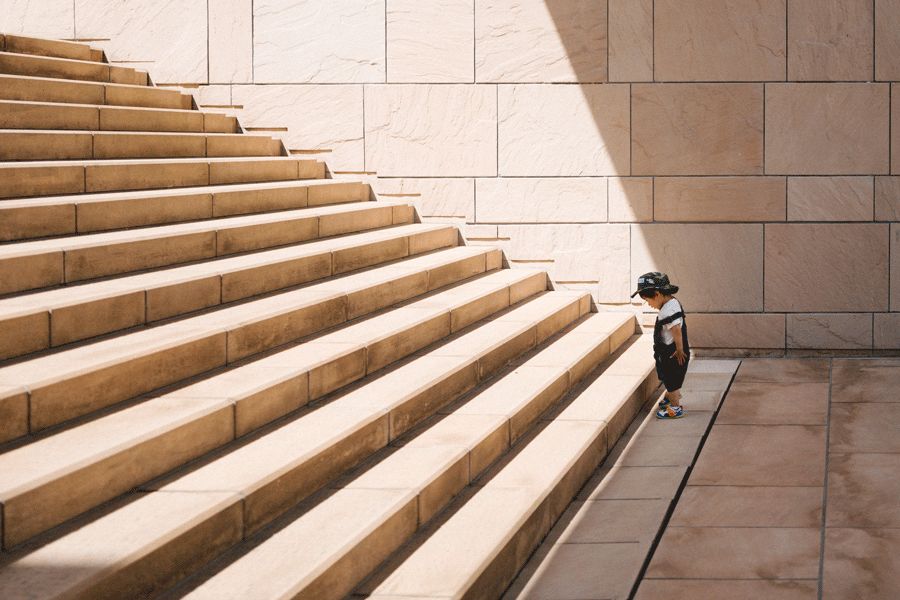 “我花200块，买来女儿性早熟”：多少中国孩子正在被掏空