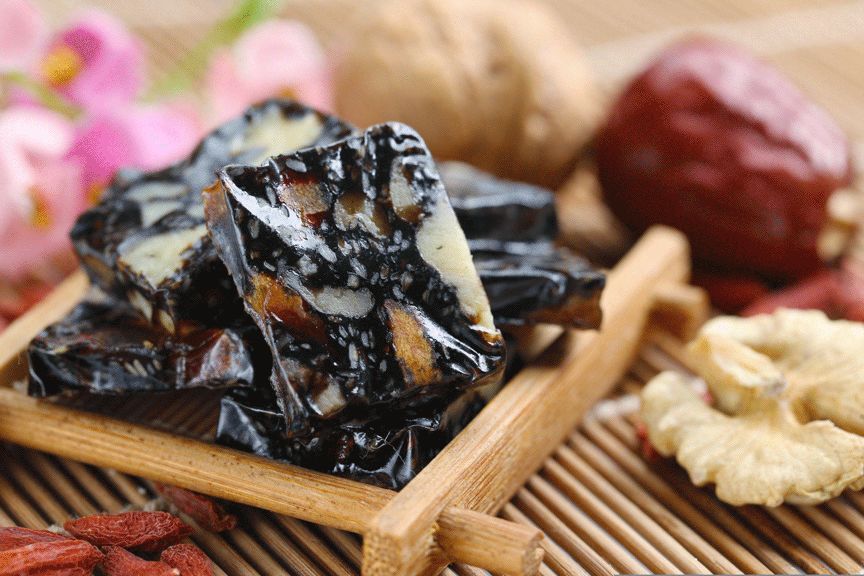 “我花200块，买来女儿性早熟”：多少中国孩子正在被掏空