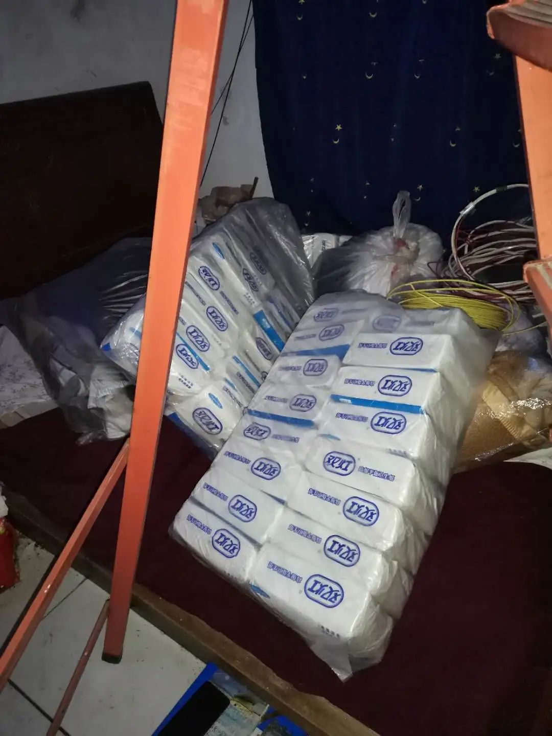 女孩子买散装卫生巾,散装卫生巾女孩