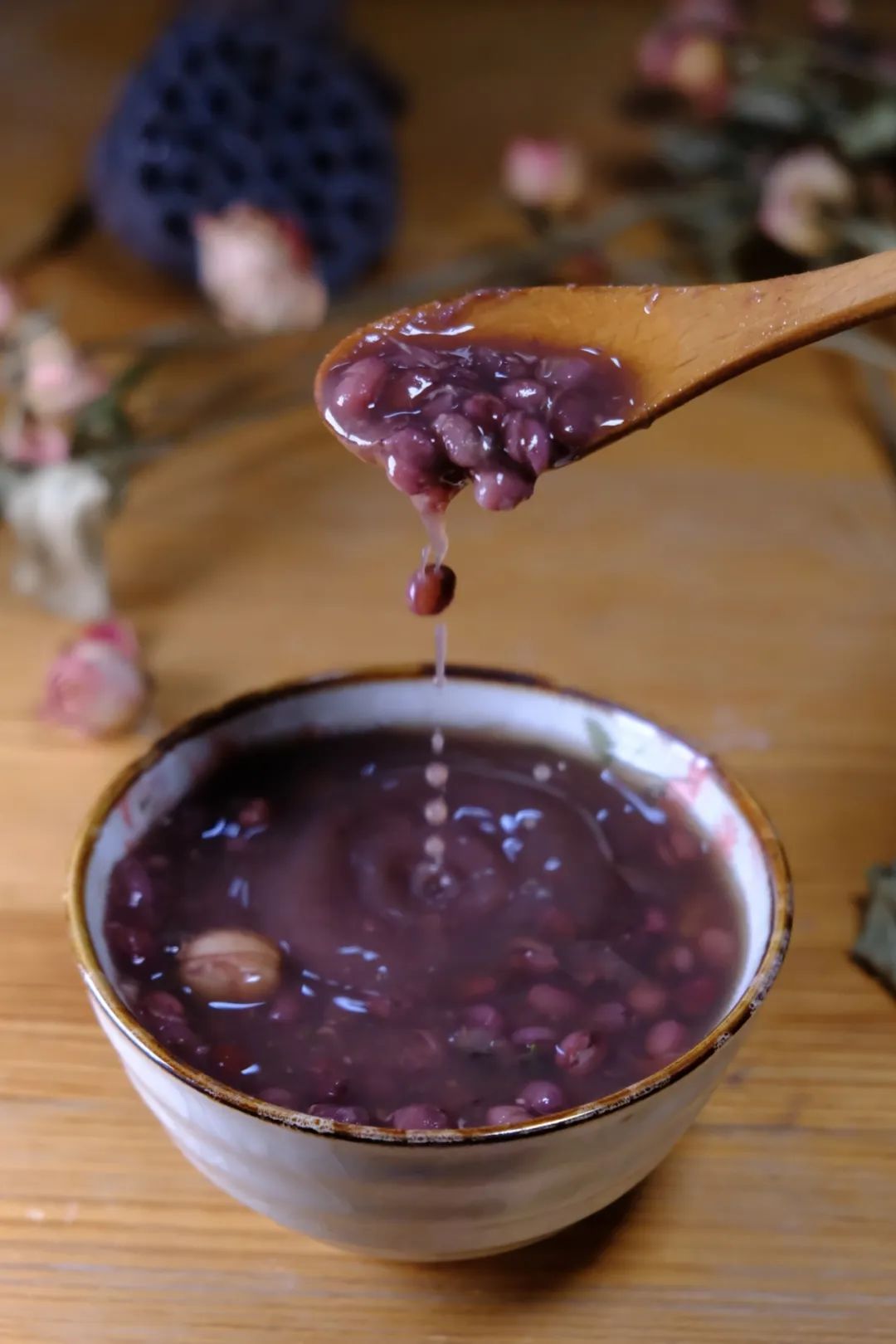 广东人吃甜汤的视频,广东糖水有多绝