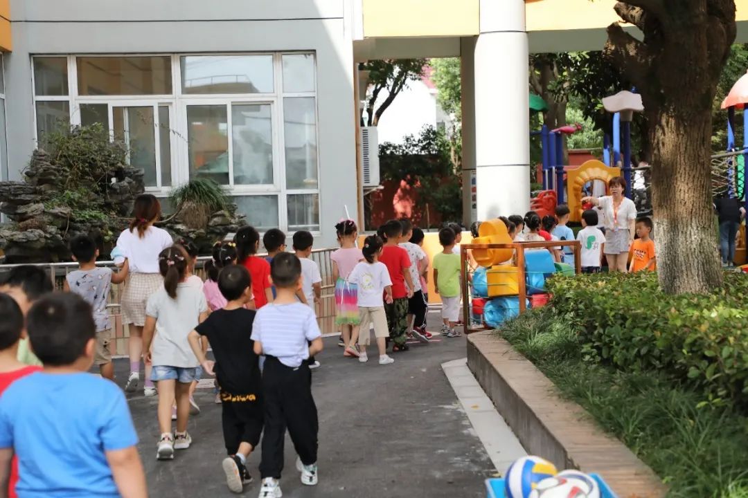 新场镇生活日记,新场古镇的抖音生活日记