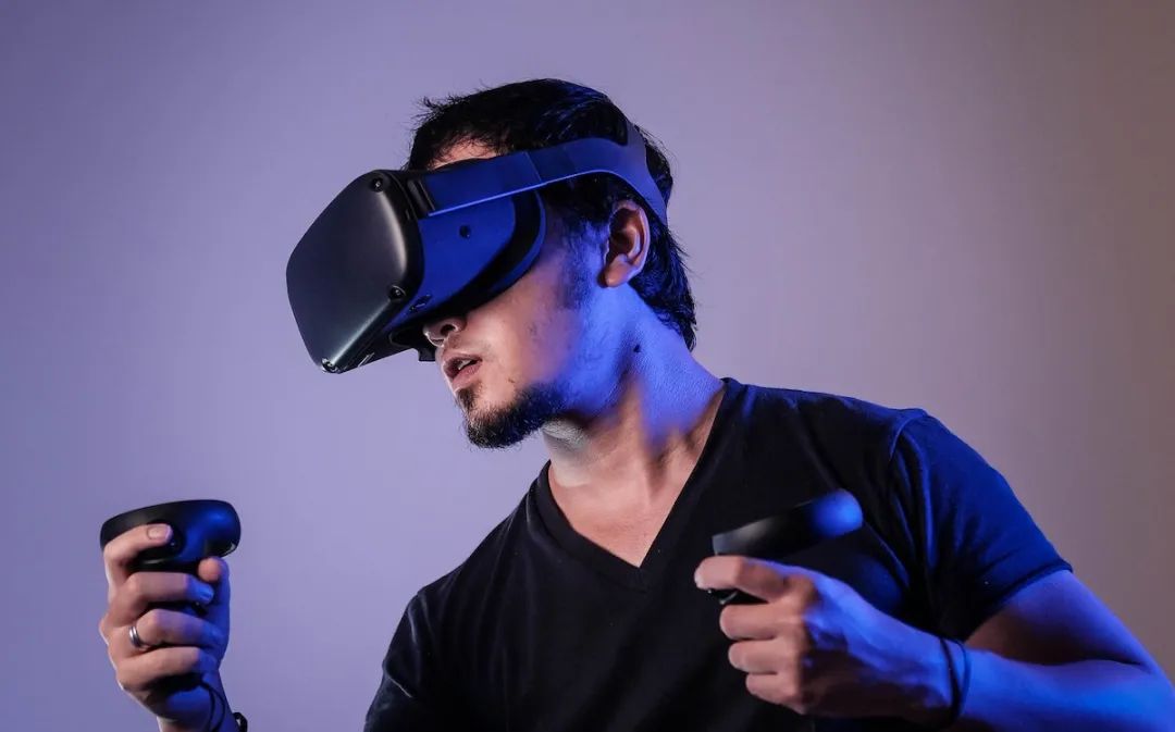 三星galaxyzfold2发售价,三星galaxyzfold25g京东开箱