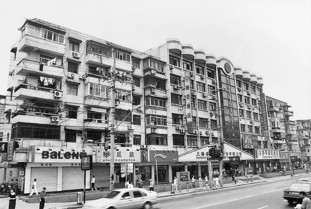 巴黎春天天山,巴黎春天重新开业