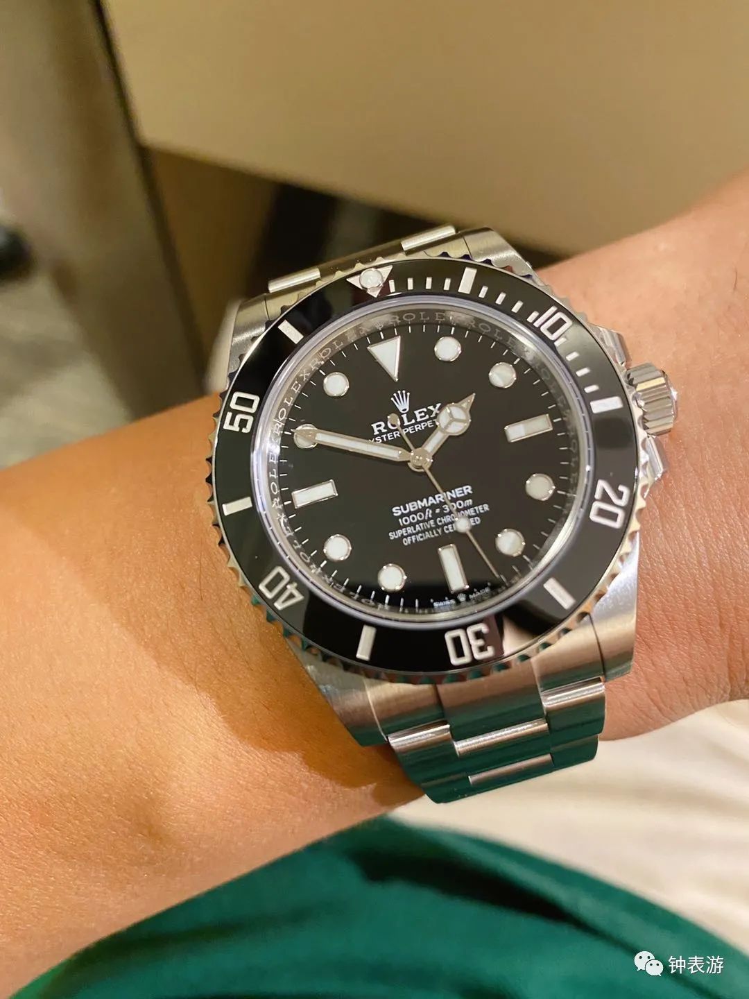劳力士新款绿水鬼超强放大细节图,劳力士绿鬼开后盖