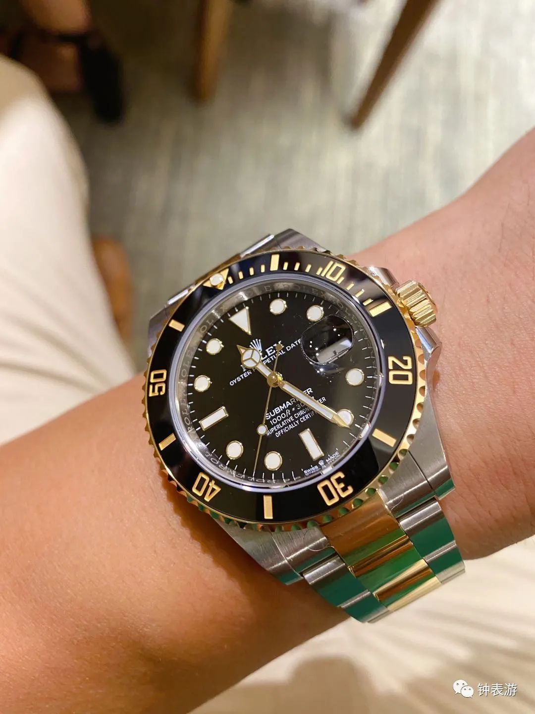 劳力士新款绿水鬼超强放大细节图,劳力士绿鬼开后盖
