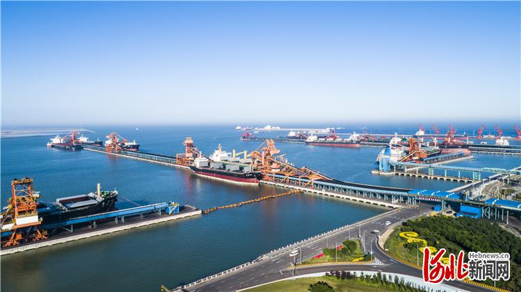 凝心聚力向复兴奋楫扬帆启新程,凝心聚力奔未来同心共筑中国梦