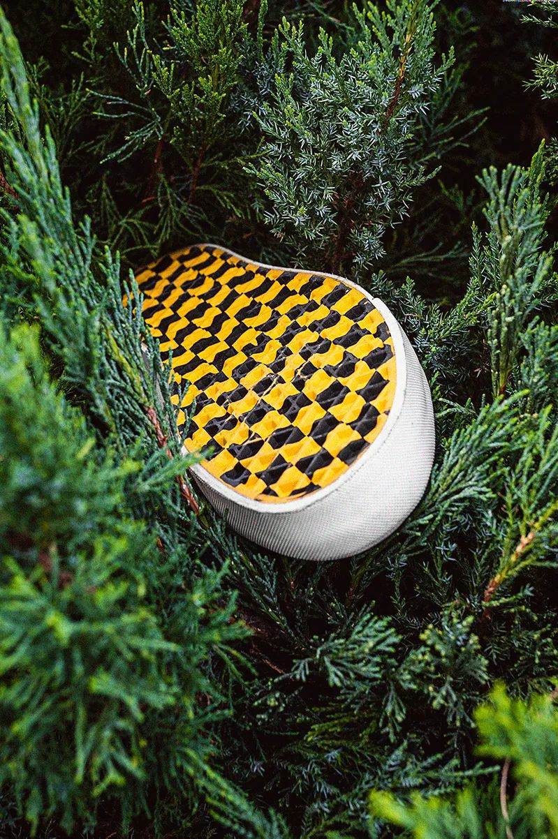 预售小三千！RHUDExVans腰果花开箱！入手方式仅在...